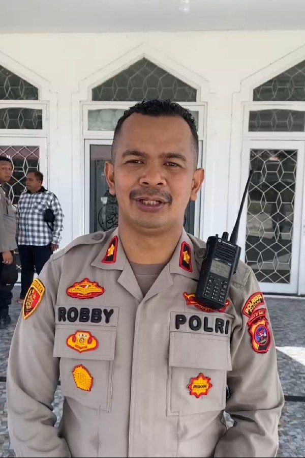 Kapolsek Lubuk Begalung, Kompol Robby Setiadi Purba, S.E.