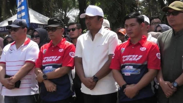 Anggota DPRD Sumbar, Ade Putra, menyatakan memberikan dukungan penuhnya terhadap Kejurnas Grasstrack