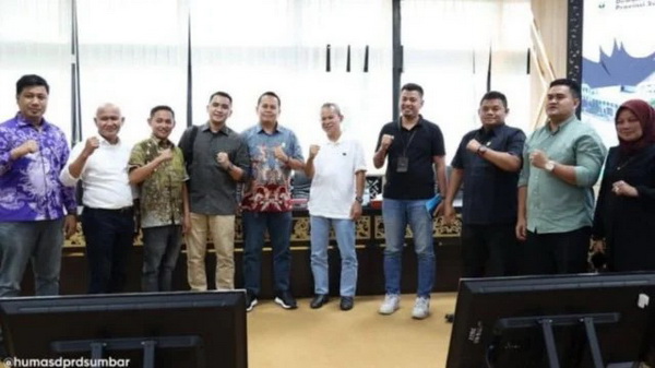 Komisi Gabungan DPRD Kabupaten Dharmasraya