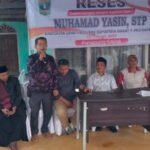 Warga sampaikan aspirasi kepada anggota DPRD Sumbar, Muhammad Yasin saat menggelar reses perseorangan masa sidang III Tahun 2025, Sabtu, 26 Juli 2025 (foto:Hms/Spiritsumbar.com)