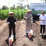 Ketua DPRD Sumbar, Drs. H. Muhidi, MM., menghadiri peluncuran program strategis