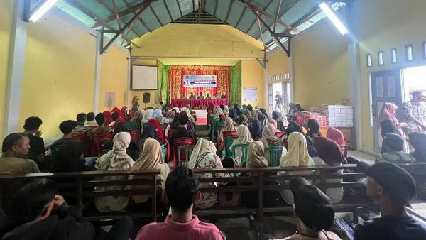 Masyarakat di Nagari Sirukam mengeluhkan kesejahteraan petani saat reses perorangan masa sidang III tahun 2025