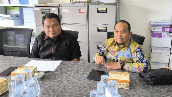 Muharlion DPRD Padang
