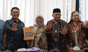 Wakil Ketua DPRD Sumbar , Muhamma Iqra Chissa Putra