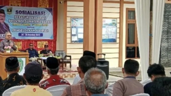 Anggota DPRD Provinsi Sumbar, H. Muzli M. Nur, S.Pd. Sosper