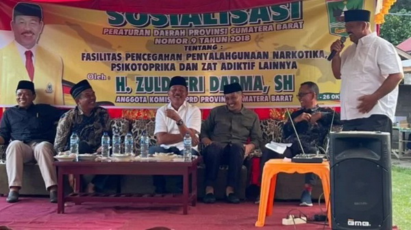 Anggota DPRD Sumbar, Zuldarfi Darma menggelar Sosper