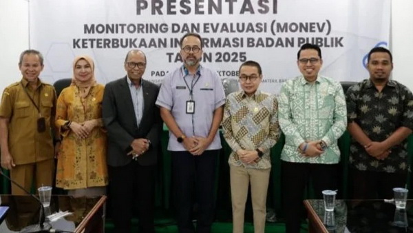 Sekretaris DPRD Provinsi Sumatera Barat, Drs. Maifrizon, M.Si