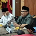 Ketua DPRD Sumbar Drs. H. Muhidi, MM., menghadiri rapat Forum Komunikasi Pimpinan Daerah