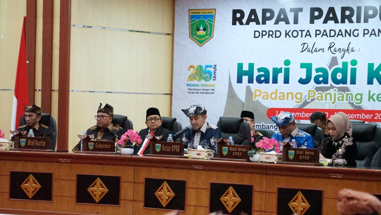 Rapat Paripurna Peringatan HJK Kota Padang Panjang ke-235 th 2025