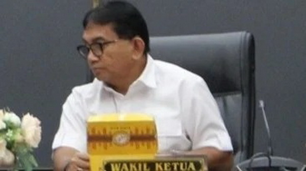 Wakil Ketua DPRD Padang, Mastilizal Aye